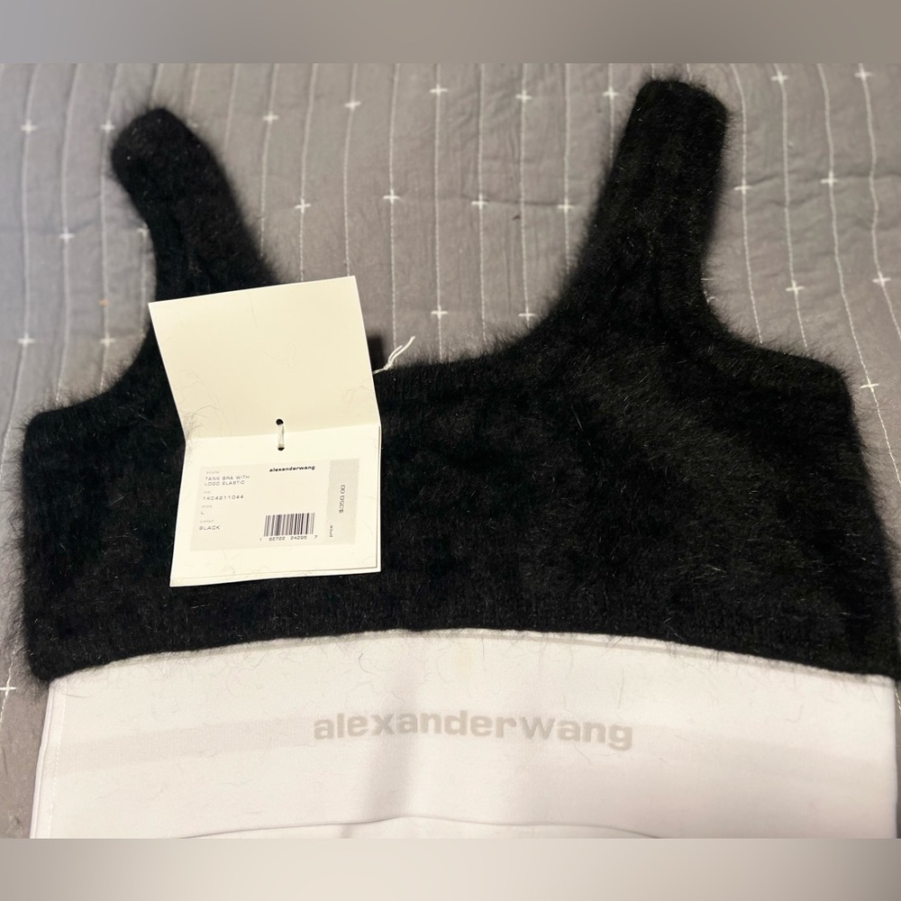 alexander wang
LOGO ELASTIC BRA TANK IN ANGORA